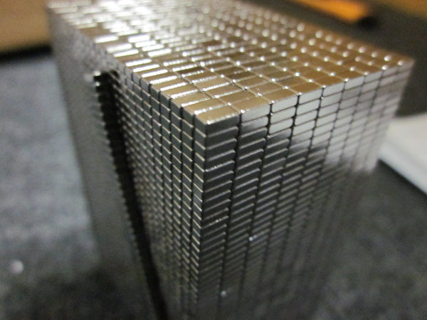 Neodymium Block Magnet 4x2x1.34mm N52 Black Ni
